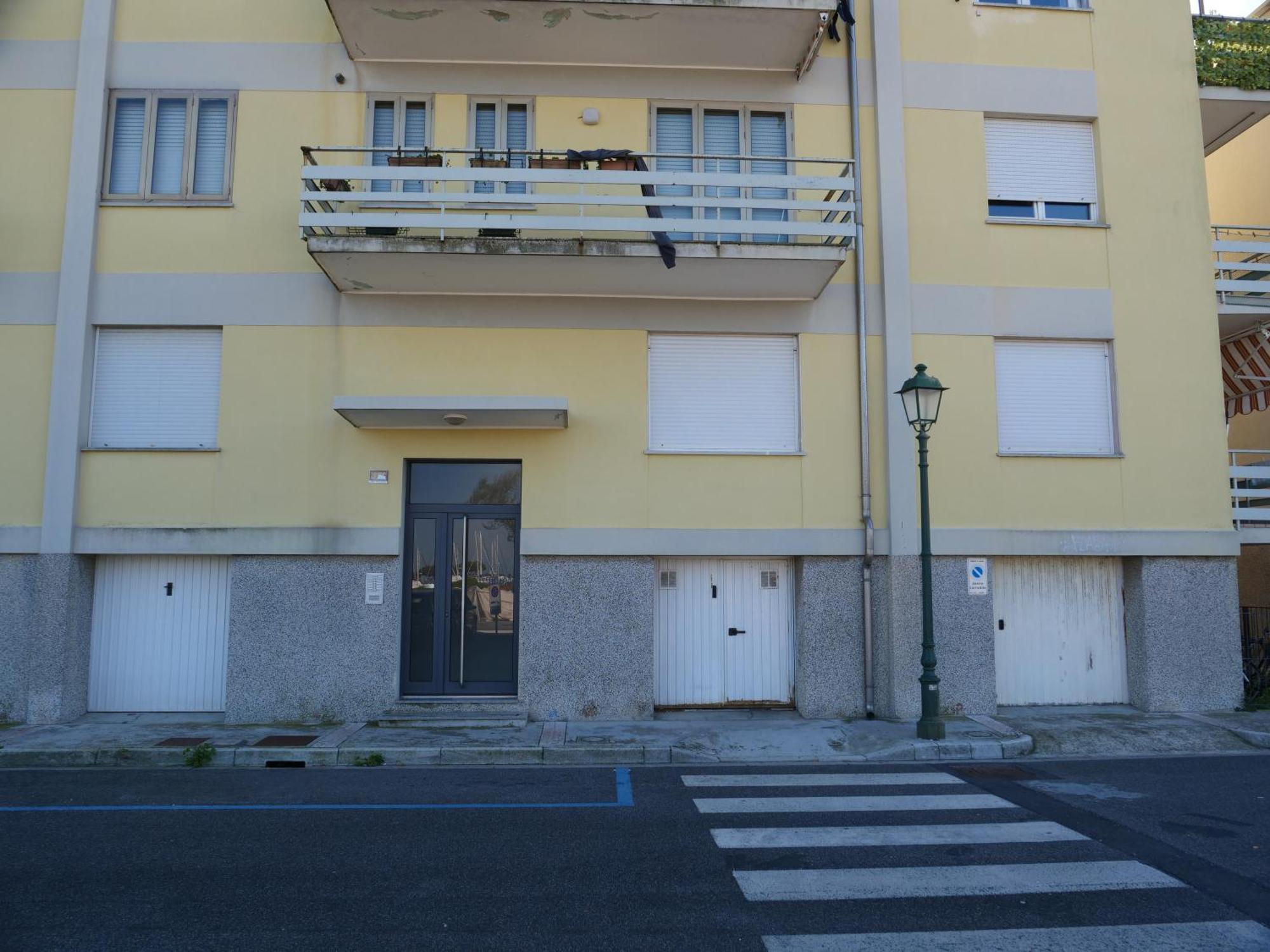 Fiore Di Mare - Delizioso Bilocale Con Posto Auto Vicino Al Porto Grado Exterior foto